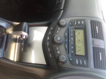2004 Honda Accord Pictures
