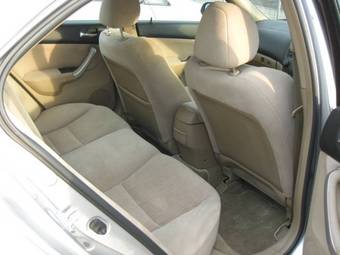 2004 Honda Accord Photos