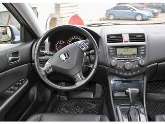 2004 Honda Accord Pics