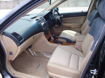 2004 Honda Accord Photos