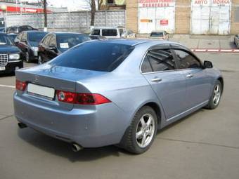 2004 Honda Accord Images