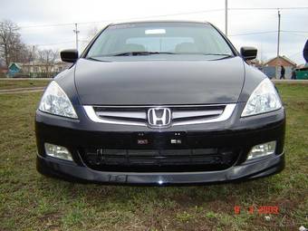2004 Honda Accord Wallpapers