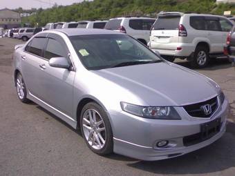 2004 Honda Accord Photos