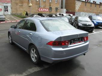 2004 Honda Accord Pictures