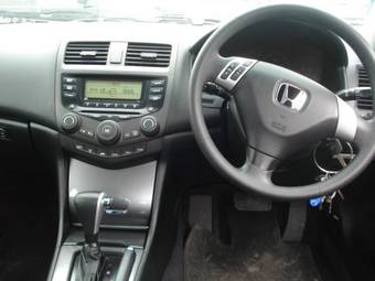 2004 Honda Accord Pictures