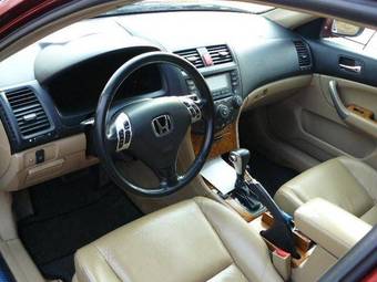2004 Honda Accord Pictures