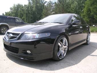 2004 Honda Accord Images