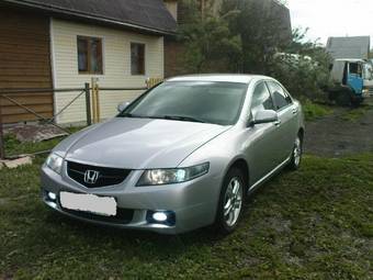 2004 Honda Accord Photos