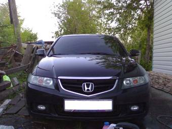 2004 Honda Accord Images