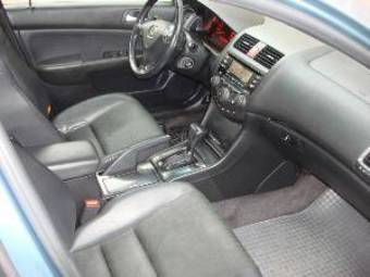 2004 Honda Accord Wallpapers