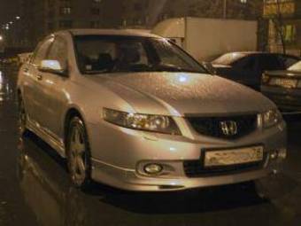 2004 Honda Accord Images