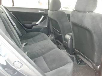 2004 Honda Accord Photos