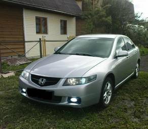 2004 Honda Accord Photos