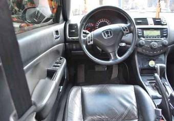 2004 Honda Accord Wallpapers