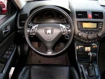 2004 Honda Accord Photos