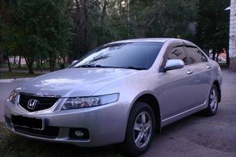 2004 Honda Accord Pictures