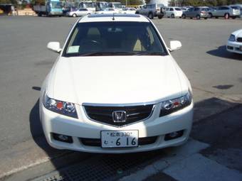2004 Honda Accord Pictures