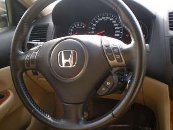 2005 Honda Accord Photos