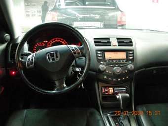 2005 Honda Accord Wallpapers