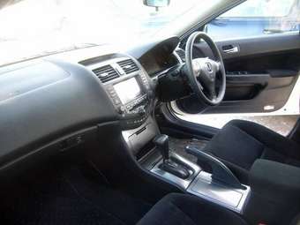 2005 Honda Accord Pictures