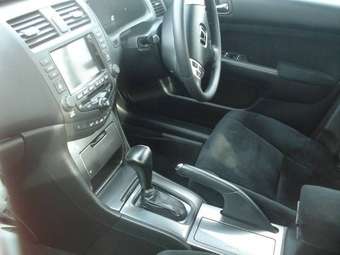 2005 Honda Accord Photos