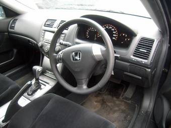 2005 Honda Accord Photos