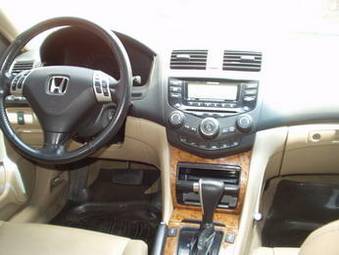 2005 Honda Accord Pictures