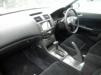 2005 Honda Accord Photos