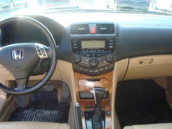 2005 Honda Accord Photos