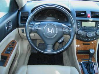 2006 Honda Accord Photos