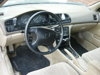 1997 Honda Accord Coupe Photos