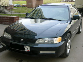 1997 Honda Accord Coupe Photos