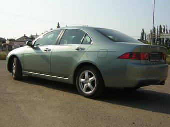 2006 Honda Accord Coupe Photos