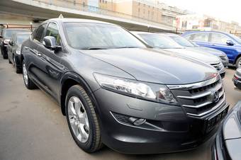 2011 Honda Accord Crosstour Photos