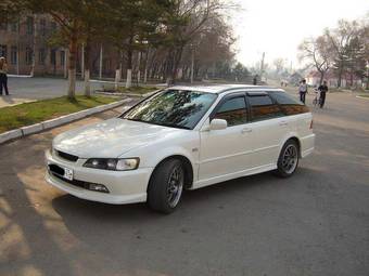 1999 Honda Accord Wagon Photos