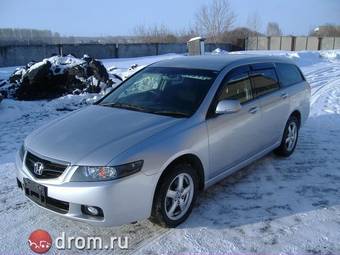 2003 Honda Accord Wagon Pictures