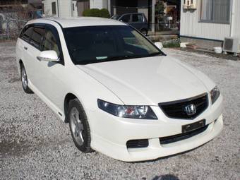 2004 Honda Accord Wagon Photos