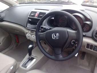 2005 Honda Airwave Pictures