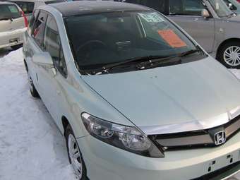 2005 Honda Airwave Photos