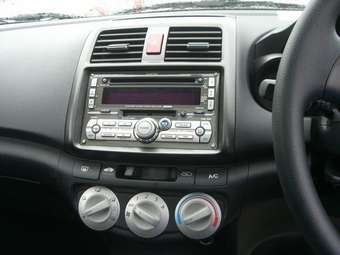 2005 Honda Airwave Photos