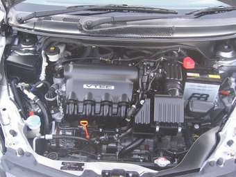 2005 Honda Airwave Pictures