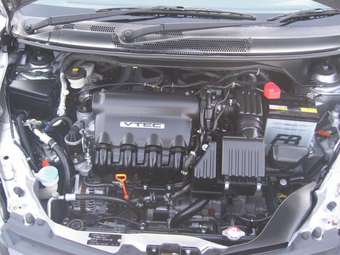 2005 Honda Airwave Pictures