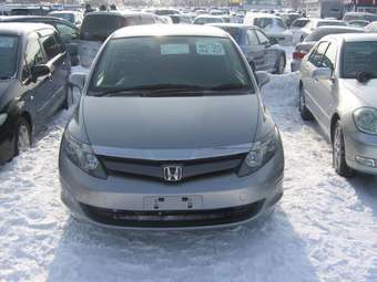 2005 Honda Airwave Pictures