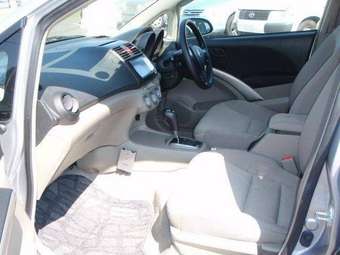 2005 Honda Airwave Photos