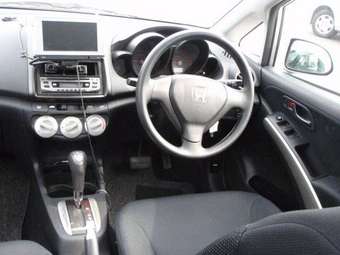 2005 Honda Airwave Pictures