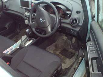 2005 Honda Airwave Pictures