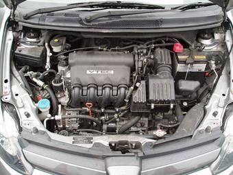 2005 Honda Airwave Pictures