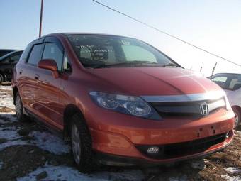 2005 Honda Airwave Photos