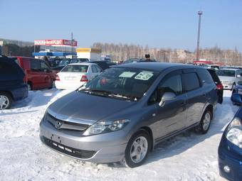 2005 Honda Airwave Photos