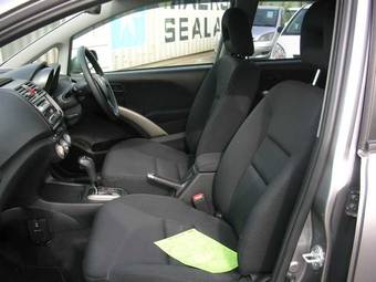 2005 Honda Airwave Pictures